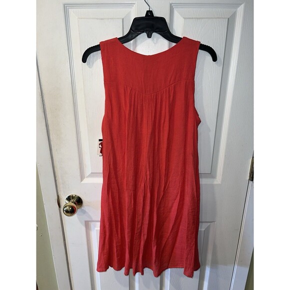 Luxology Dress Womens M Red Embroidered Beaded V-Neck Sleeveless Boho flowy New - Picture 7 of 8